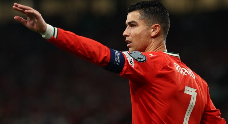 চলতি মৌসুমে একাধিক শিরোপা জয়ের হাতছানি রোনালদোর সামনে